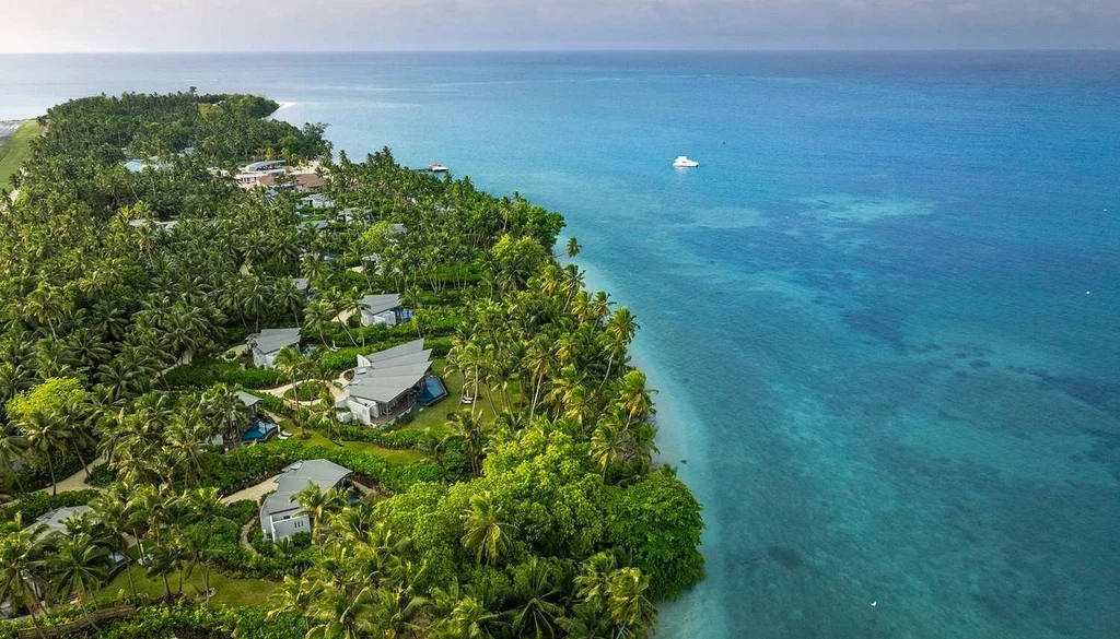 Vue aérienne du Waldorf Astoria Seychelles Platte Island, île privée aux Seychelles